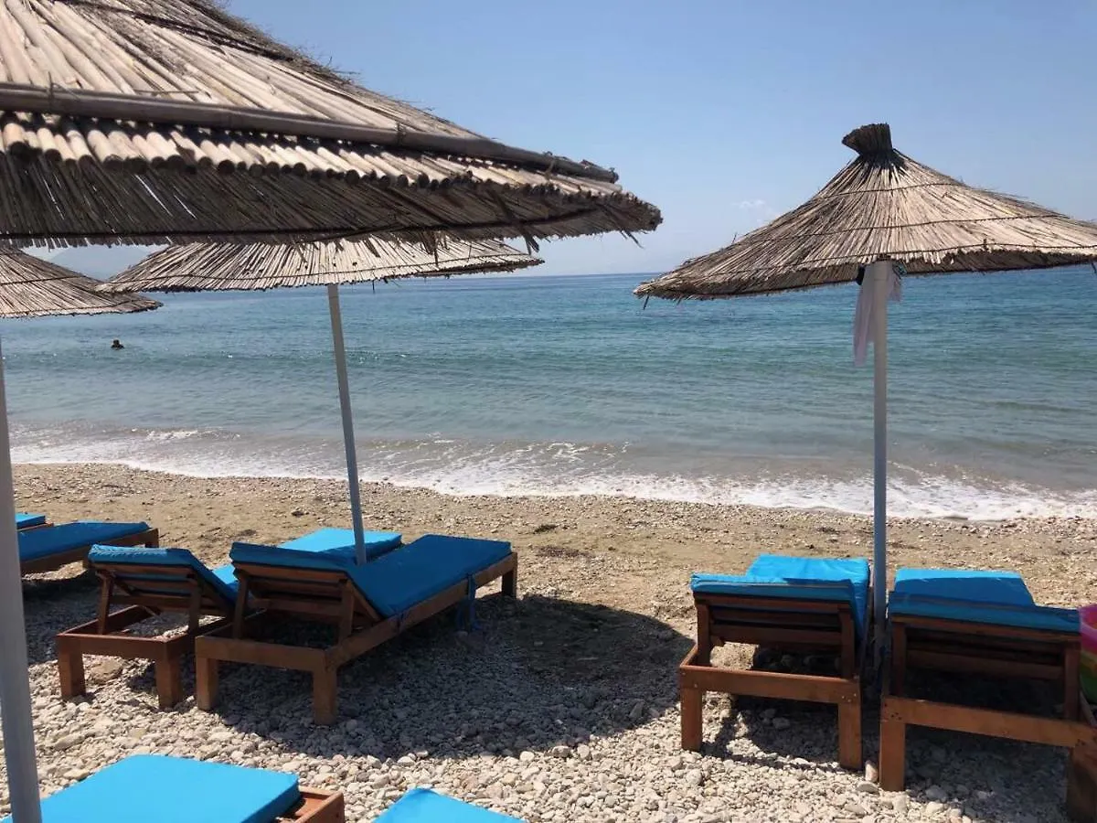 Guest house Hotel Riviera Qeparo